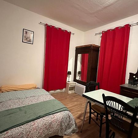 Charmant Studio Avec Balcon Perpignan Buitenkant foto