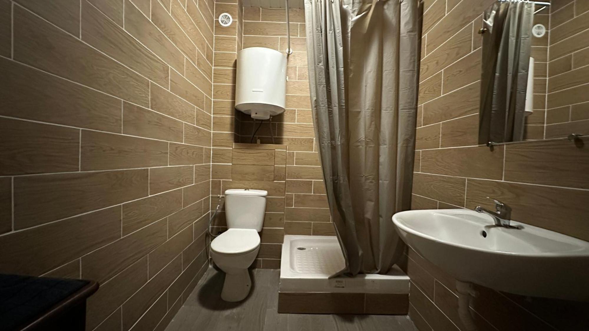 Charmant Studio Avec Balcon Perpignan Buitenkant foto